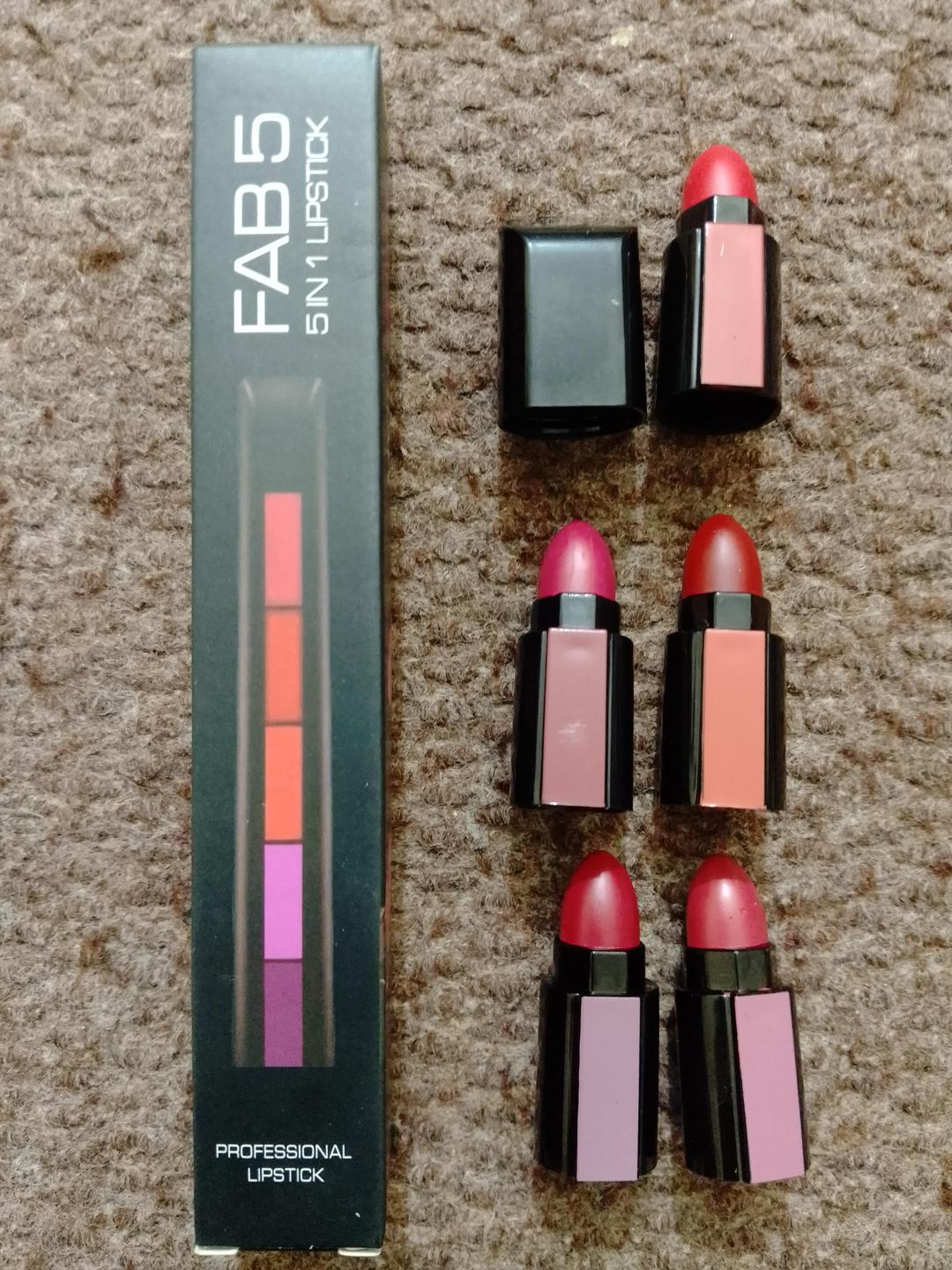 5-in-1 Multicolor Lipstick for Pakistani Bridesmaids & Office Ladies